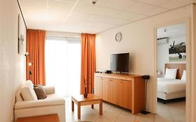 Amicable Apartment For 2